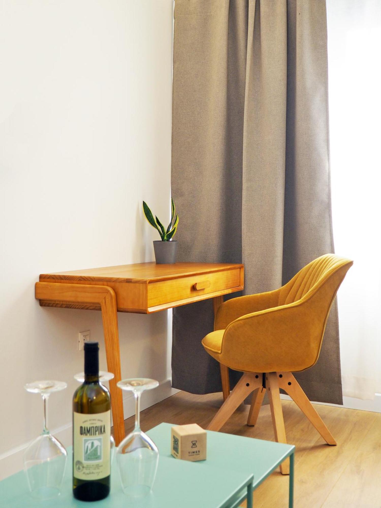 Times Elegant Rooms Ermoupoli Exterior photo