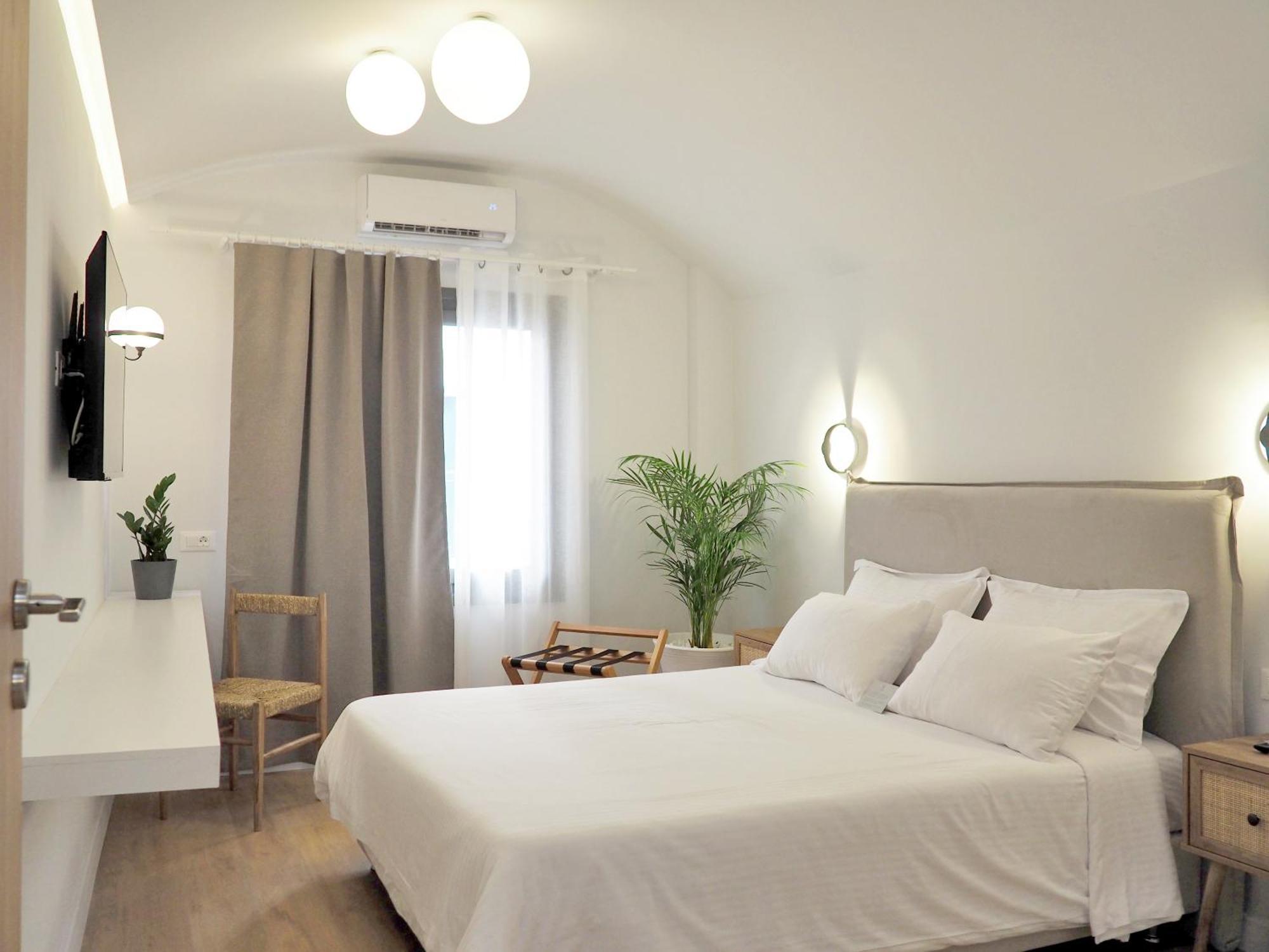 Times Elegant Rooms Ermoupoli Exterior photo